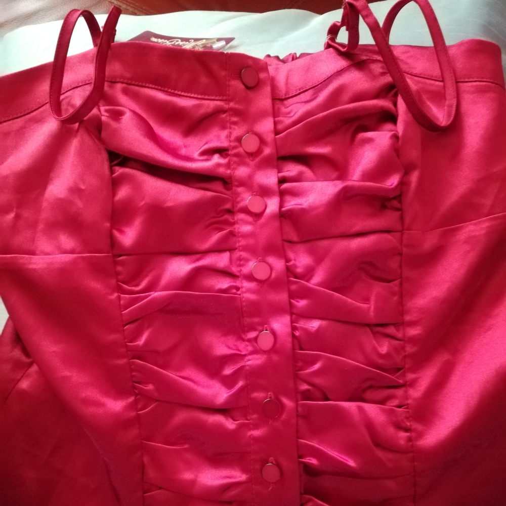 Silky top - Picture 5 of 5